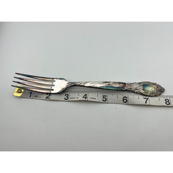 Vtg ONEIDA Silversmiths Silverplate DINNER FORK Rose Floral Ballad Country Lane - Picture 5 of 11